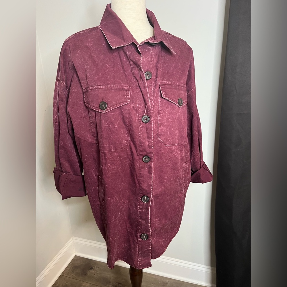SM/ Maroon
